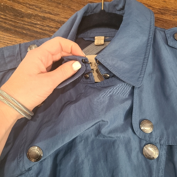 Burberry Brit Rain Jacket, size 8 - Picture 9 of 11